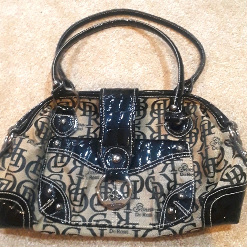 Gorgeous Genna de Rossi Shoulder Bag